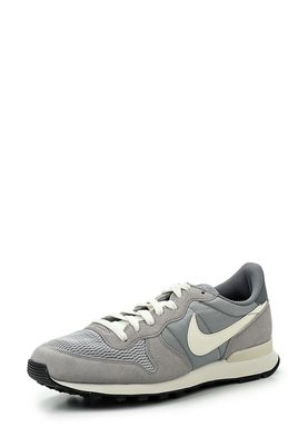 NIKE  NIKE INTERNATIONALIST